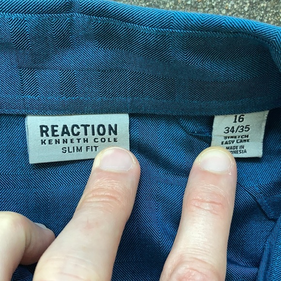 Kenneth Cole Reaction Slim Fit Dress Shirt - Picture 4 of 5